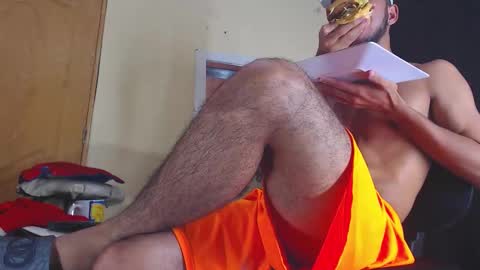 Snapshot of jhon_malo chatting on 10.30.25 jhon_malo online show from 10.30.25