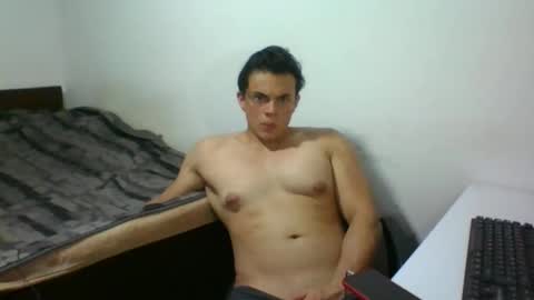 Snapshot of jhon_walkersky chatting on 12.04.25 jhon_walkersky online show from 12.04.25