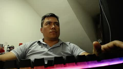 jhonatan_morales_s online show from 04.11.26