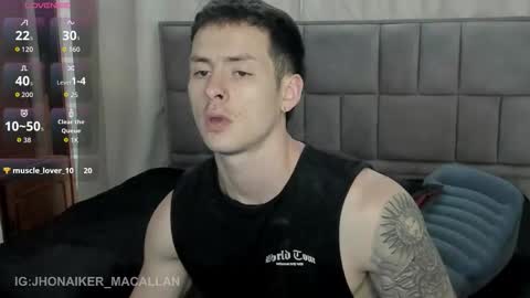 Snapshot of jhonny_macallan chatting on 10.26.25 Jhonaiker online show from 10.26.25