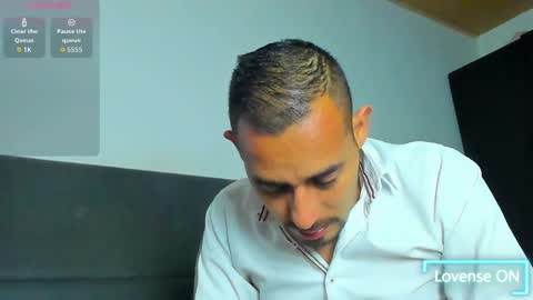 Jhony Alzate online show from 02.19.26