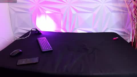 Snapshot of jhosua_bms chatting on 12.05.25 jhosua_bms online show from 12.05.25