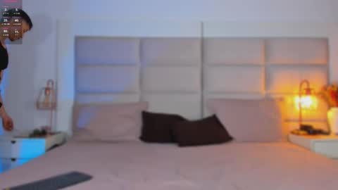 Jhosua Hunt online show from 02.12.26