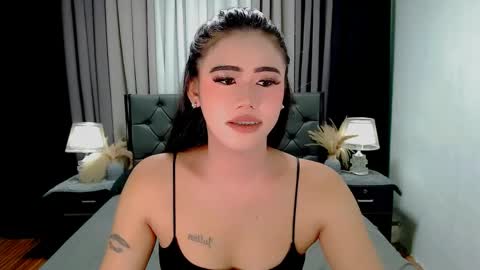 Snapshot of jhulianagrey chatting on 04.30.26 julie online show from 04.30.26