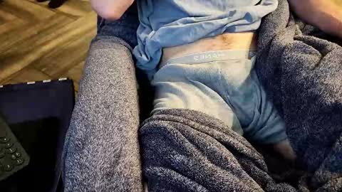 Snapshot of jhurt354 chatting on 11.02.25 Hungone online show from 11.02.25