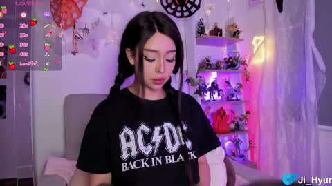 Ji  online show from 10.24.25