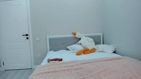 yuna online show from 10.24.25