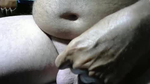 Snapshot of jimismiles chatting on 10.19.25 jimismiles online show from 10.19.25