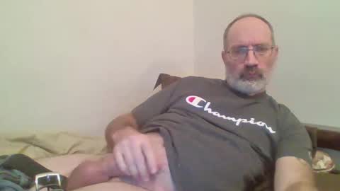 Snapshot of jimmielove2046 chatting on 11.30.25 jimmielove2046 online show from 11.30.25