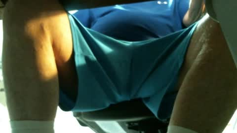 Snapshot of jimsundies chatting on 05.02.26 jimwellhung online show from 05.02.26