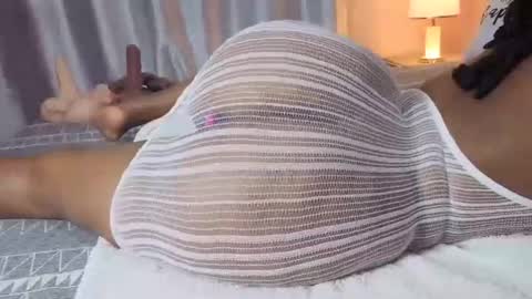 Snapshot of jinglefancypuff chatting on 02.02.26 jinglefancypuff online show from 02.02.26