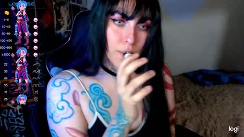 Snapshot of jinx_25 chatting on 12.12.24  Jinx  online show from 12.12.24