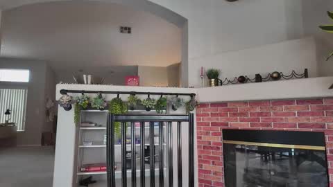 Jiwon online show from 11.22.25