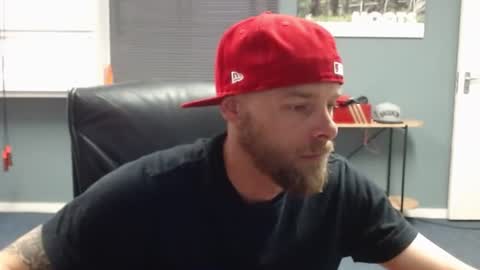 Snapshot of jjameson41 chatting on 02.01.25 JamesJan van Rebel online show from 02.01.25