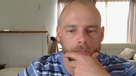 Snapshot of jjameson41 chatting on 02.08.25 JamesJan van Rebel online show from 02.08.25