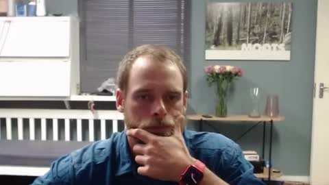 Snapshot of jjameson41 chatting on 10.09.25 JamesJan van Rebel online show from 10.09.25