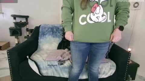 Snapshot of jjjust4fun1985 chatting on 12.28.24 Nicole Allen online show from 12.28.24