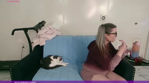 Snapshot of jjjust4fun1985 chatting on 01.24.25 Nicole Allen online show from 01.24.25