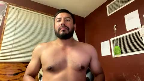 Snapshot of jjuarez5409 chatting on 08.01.26 jjuarez5409 online show from 08.01.26