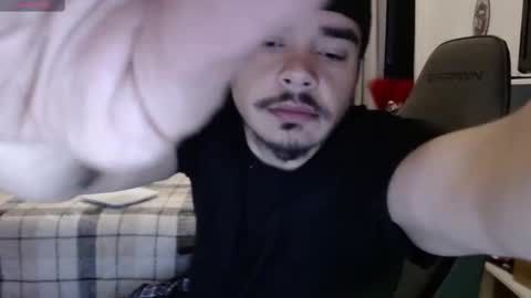 Snapshot of jloko93860 chatting on 11.15.25 jloko93860 online show from 11.15.25