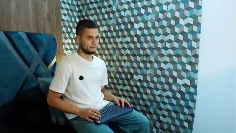 Snapshot of joaho_fernandez chatting on 06.08.26 Joao online show from 06.08.26