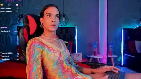 Snapshot of joaisaza chatting on 02.27.25 Joa Isaza     online show from 02.27.25