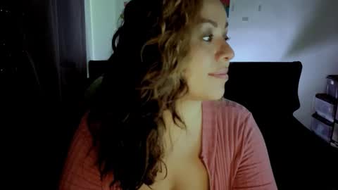 Johana              online show from 02.02.26