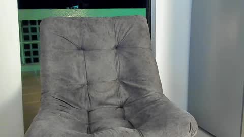 JOAN SAENZ online show from 01.10.25