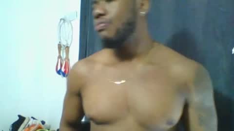 JOAN SAENZ online show from 11.17.25