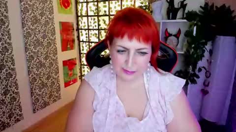 Snapshot of joana_woods chatting on 06.19.26 Joana online show from 06.19.26