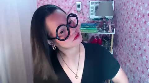 Joana online show from 12.13.25