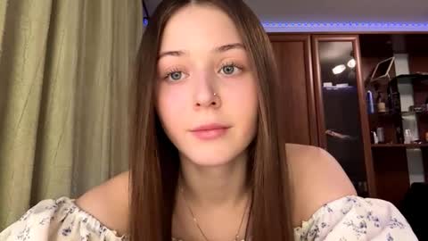 Adel online show from 12.21.25