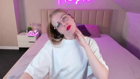 Snapshot of joann_shermann chatting on 05.21.26 joann_shermann online show from 05.21.26