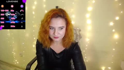 Snapshot of joanne_star chatting on 02.01.25 SweetGinger online show from 02.01.25
