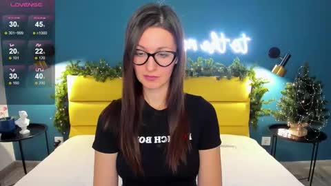 Joan online show from 12.23.25