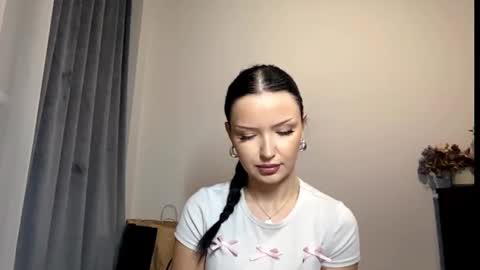 Joan online show from 03.27.26