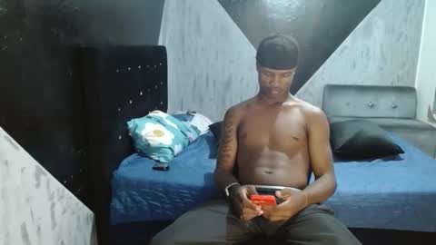 joao_leao online show from 01.11.26