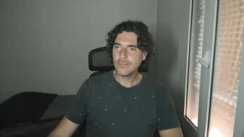 Snapshot of joaquin420_hot chatting on 04.25.26 joaquin420_hot online show from 04.25.26