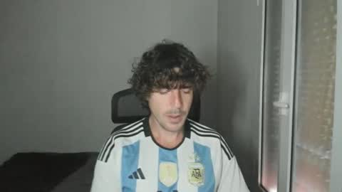 Snapshot of joaquin420_hot chatting on 04.26.26 joaquin420_hot online show from 04.26.26