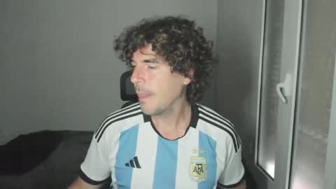 Snapshot of joaquin420_hot chatting on 04.28.26 joaquin420_hot online show from 04.28.26