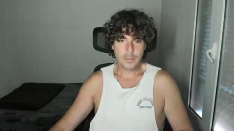 Snapshot of joaquin420_hot chatting on 05.04.26 joaquin420_hot online show from 05.04.26