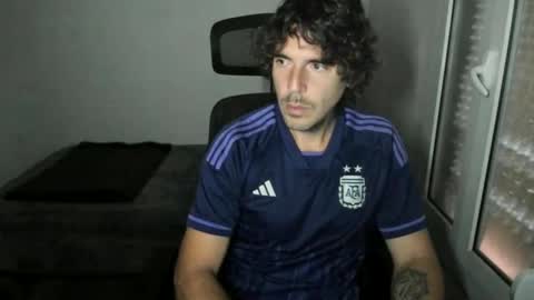 Snapshot of joaquin420_hot chatting on 05.08.26 joaquin420_hot online show from 05.08.26