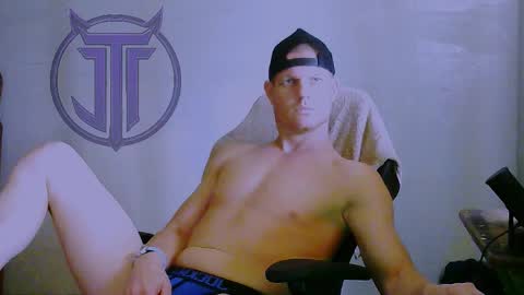 Snapshot of jocknthirsty chatting on 04.25.26 jocknthirsty online show from 04.25.26