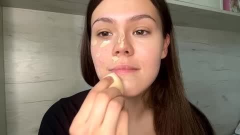 Mila online show from 04.23.26