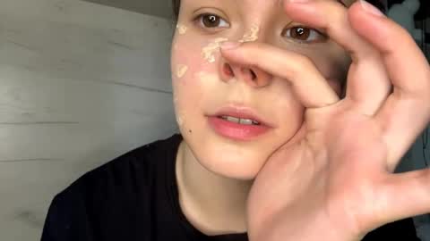 Mila online show from 04.26.26