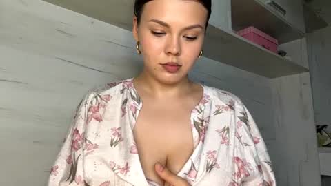 Snapshot of jodeesolarz chatting on 07.28.26 Mila online show from 07.28.26