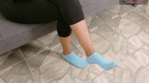 Jhulia online show from 04.09.26