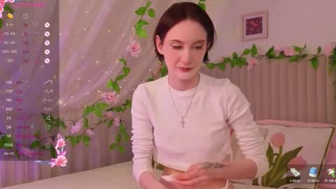 Snapshot of joe___joe chatting on 12.04.25 Joe online show from 12.04.25