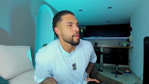 joe_esthetic online show from 01.28.25