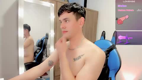 Snapshot of joe_jhonson chatting on 02.28.25 joe jhonson online show from 02.28.25